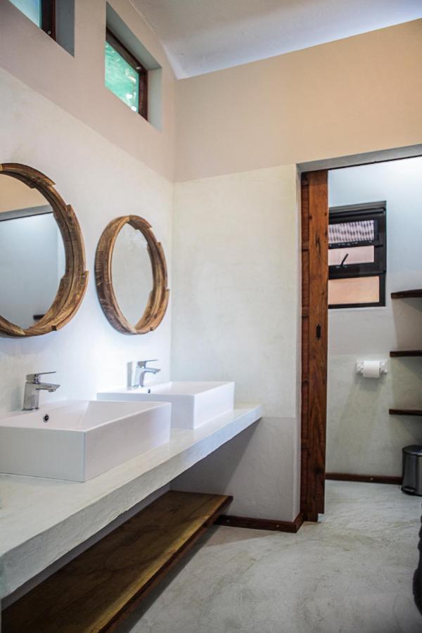 Tofinho Beach House Apartments Inhambane Eksteriør bilde