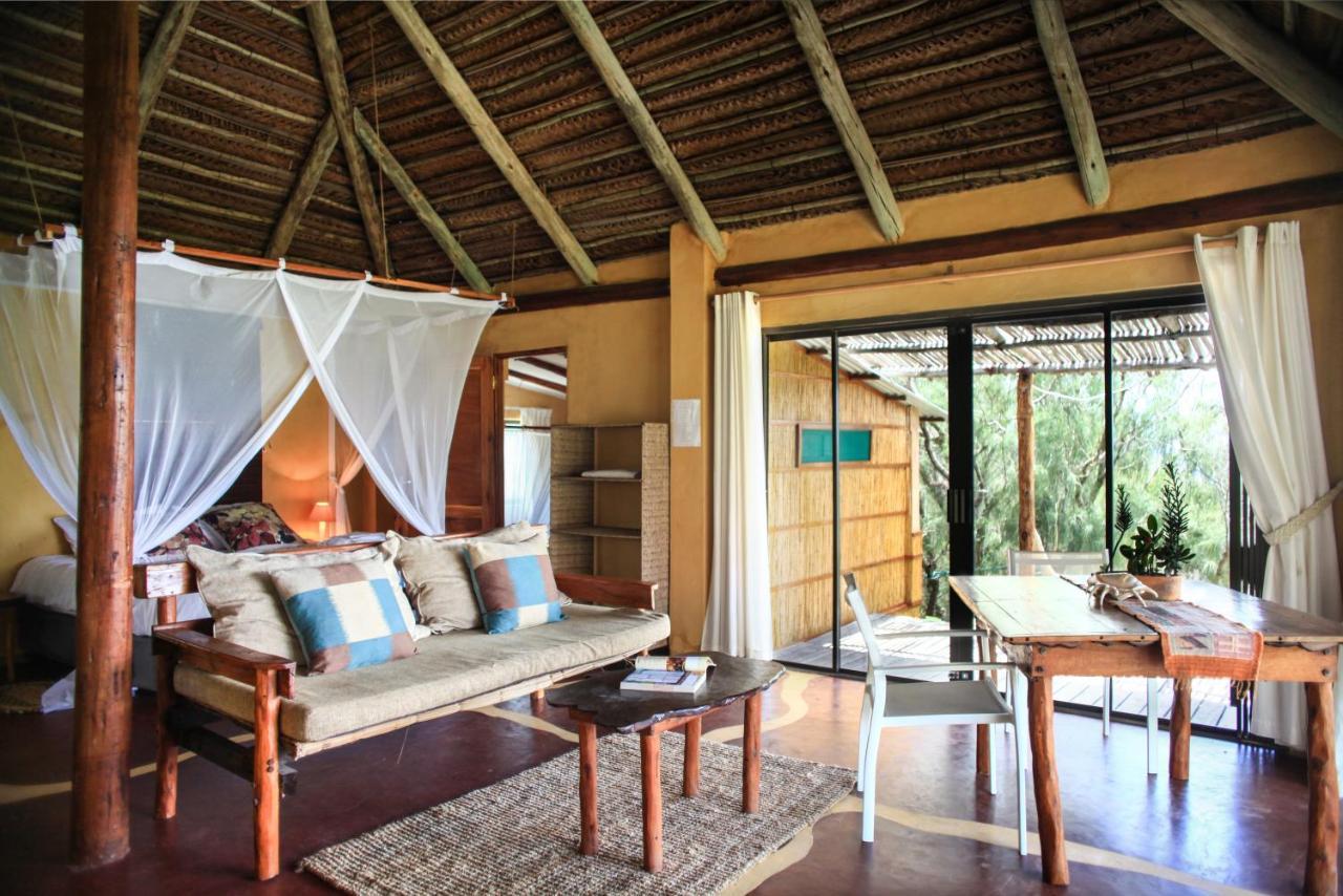 Tofinho Beach House Apartments Inhambane Eksteriør bilde